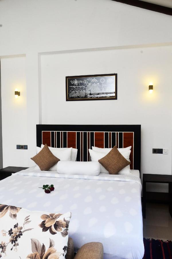 Bed and Breakfast High Grade Ella Exterior foto